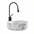 Okrągła umywalka nablatowa VERONA szary marmur Veldman z czarną baterią IKA