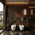 Podwieszana misa WC i bidet Verona zamontowane obok siebie w eleganckiej łazience z drewnianą zabudową i marmurową ścianą.
